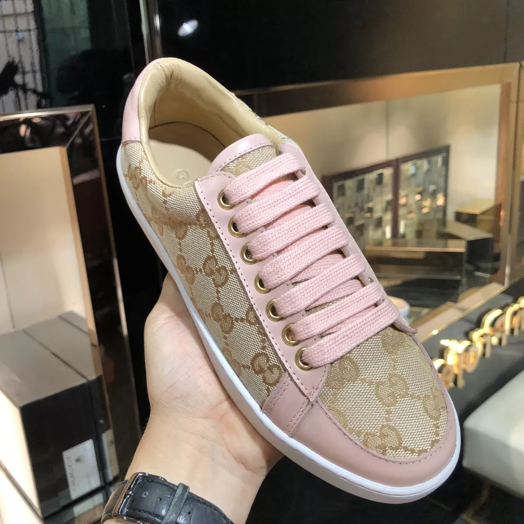 gucci decontractees chaussures pour femme s_12a21272